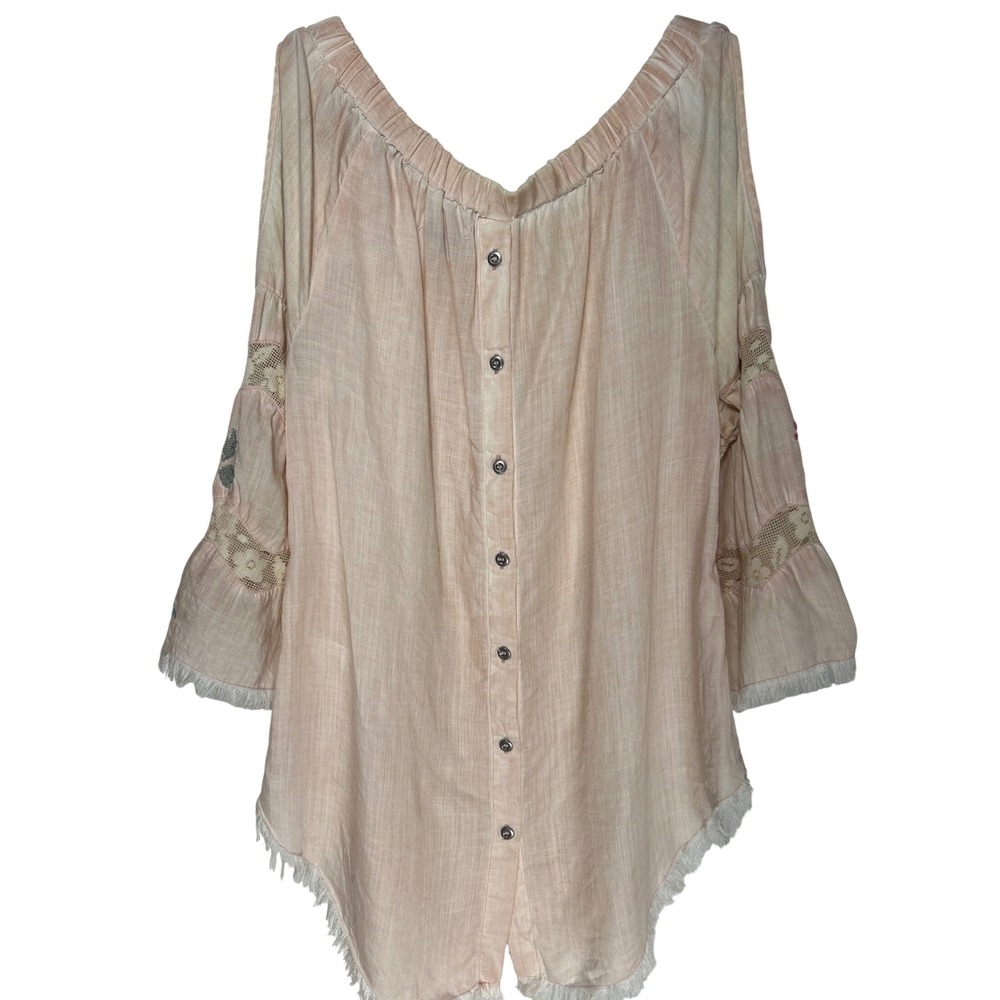 Billy T Cold Shoulder Floral Embroidered Bell Sleeve Fringe Hem Blouse Size S - Picture 8 of 11